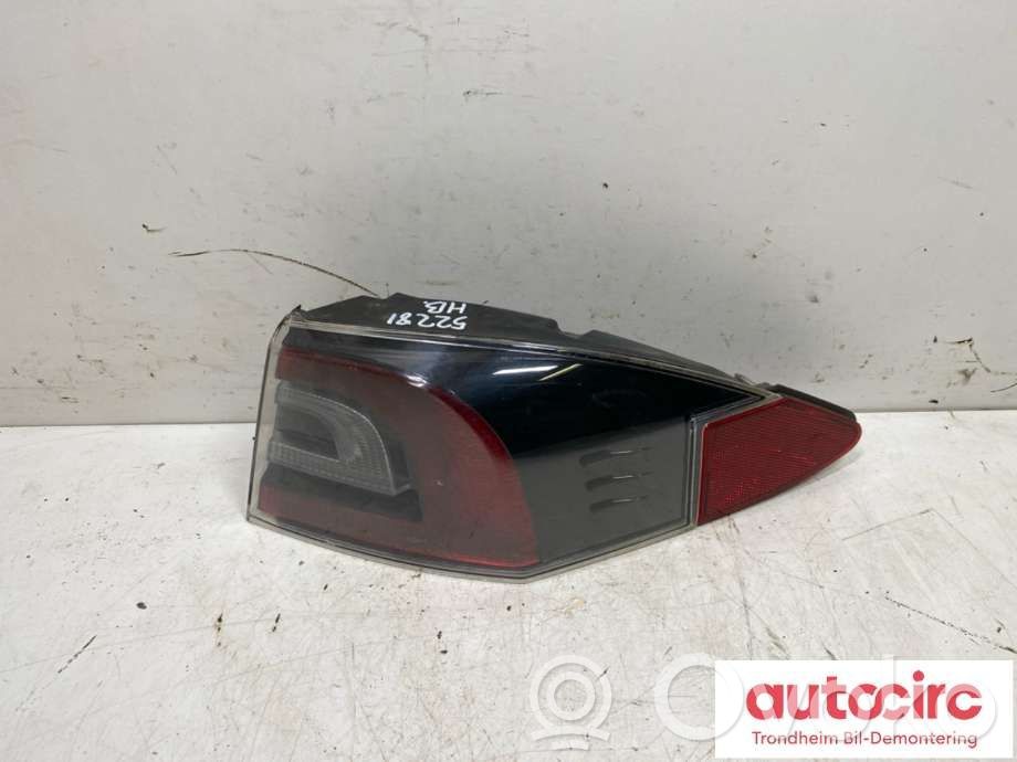 Tesla Model S Rear/tail lights 