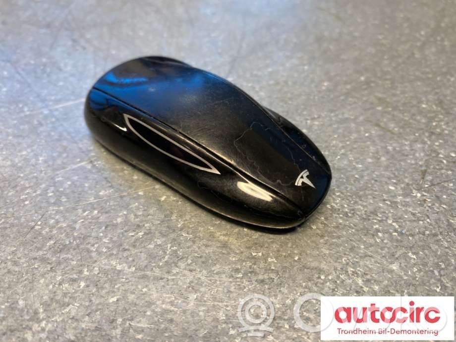 Tesla Model S Ignition key/card 