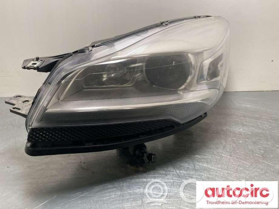 Ford Kuga II Headlight/headlamp 