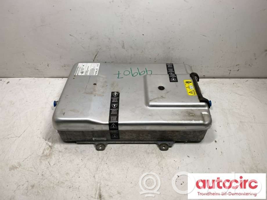 Tesla Model S Pakrovėjas akumuliatorius (papildomas) 