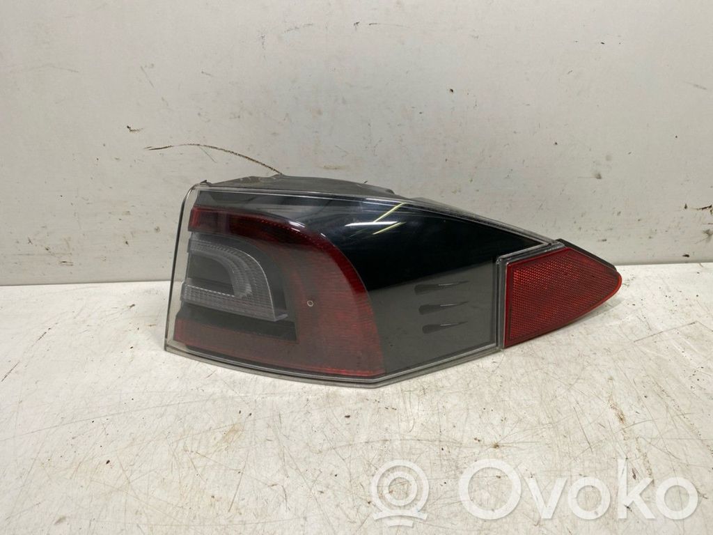 Tesla Model S Luci posteriori 