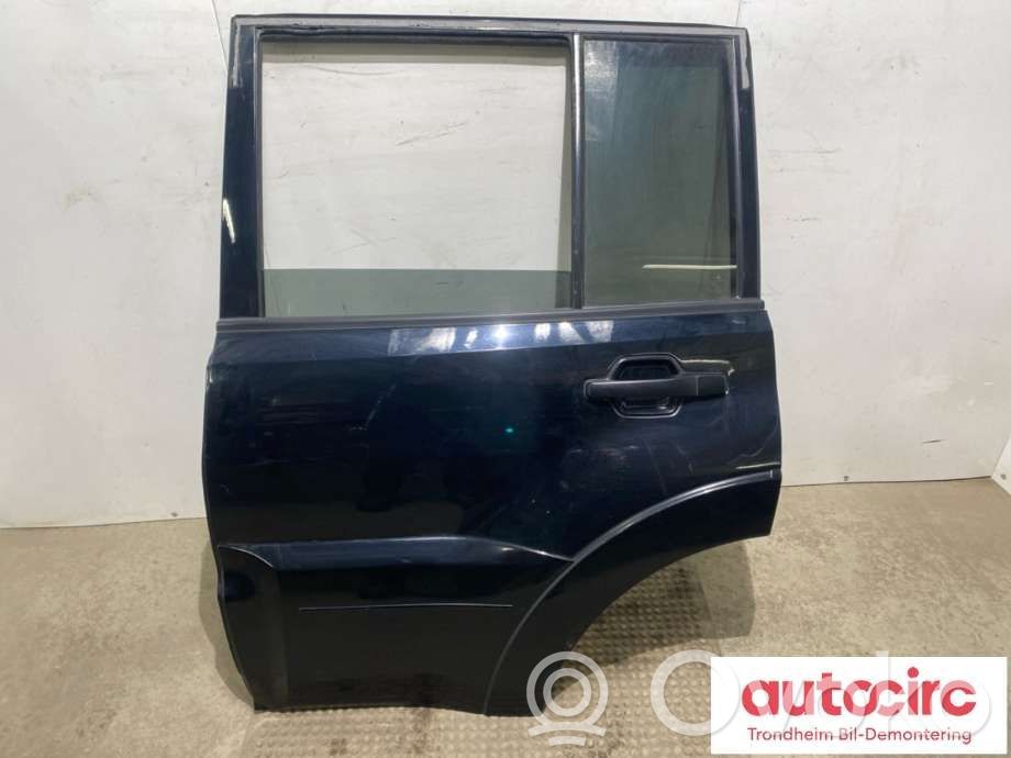 Mitsubishi Pajero Puerta trasera 