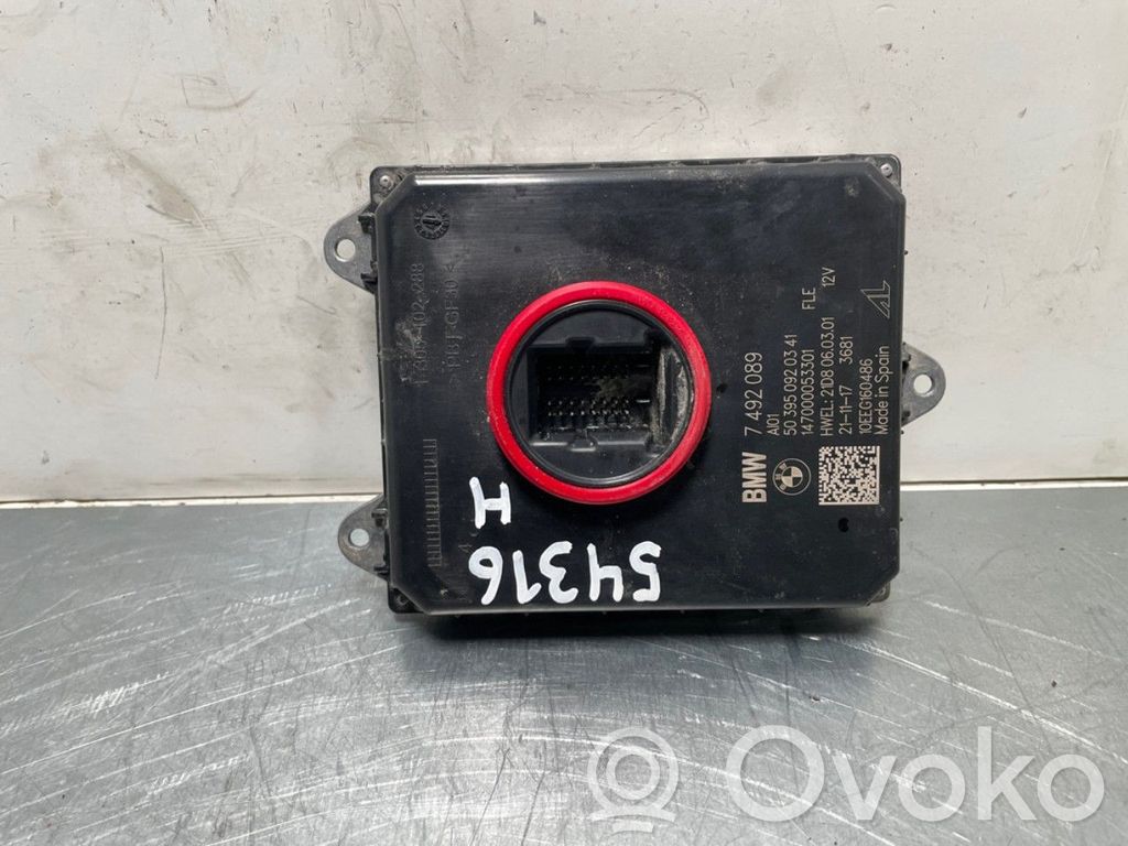 BMW 2 F22 F23 Módulo de control de balasto LED 