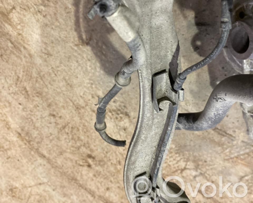 Querlenker hinten   J9D35500AB,J9D35500AC,T4K11477,T4K4489