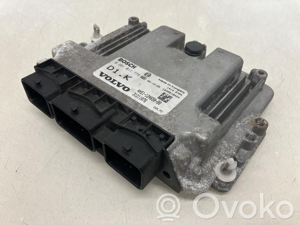 Engine control unit/module ECU   36000595,31211076,0281011775,31211076,36000595,4N5112A650BB
