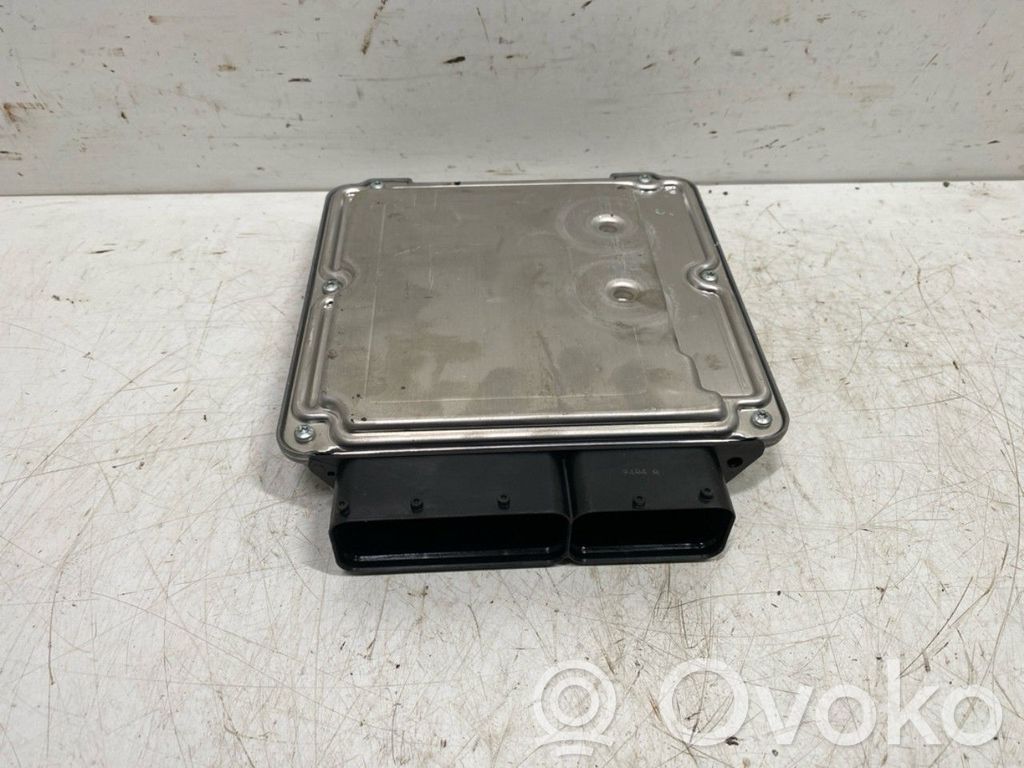 Volkswagen Transporter - Caravelle T5 Engine control unit/module ECU 