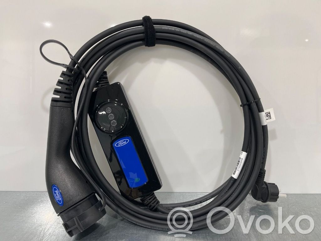 Ford Kuga III Cable de carga del coche eléctrico 