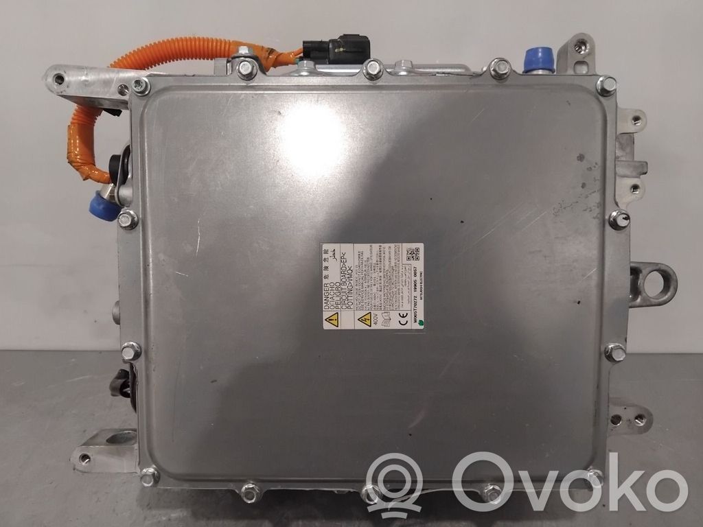 Mitsubishi Outlander Cargador de batería (opcional) 
