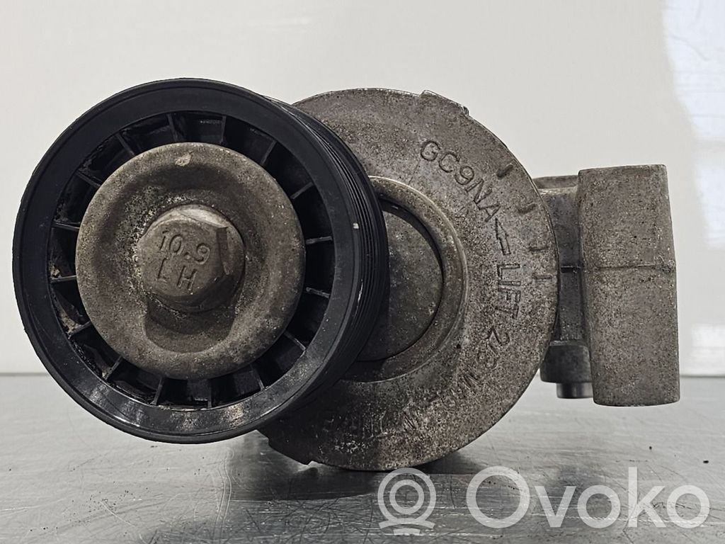 Volvo V50 Jakohihnan kiristin 