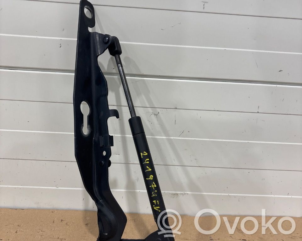 Volvo XC60 Amortizor capotă motor
