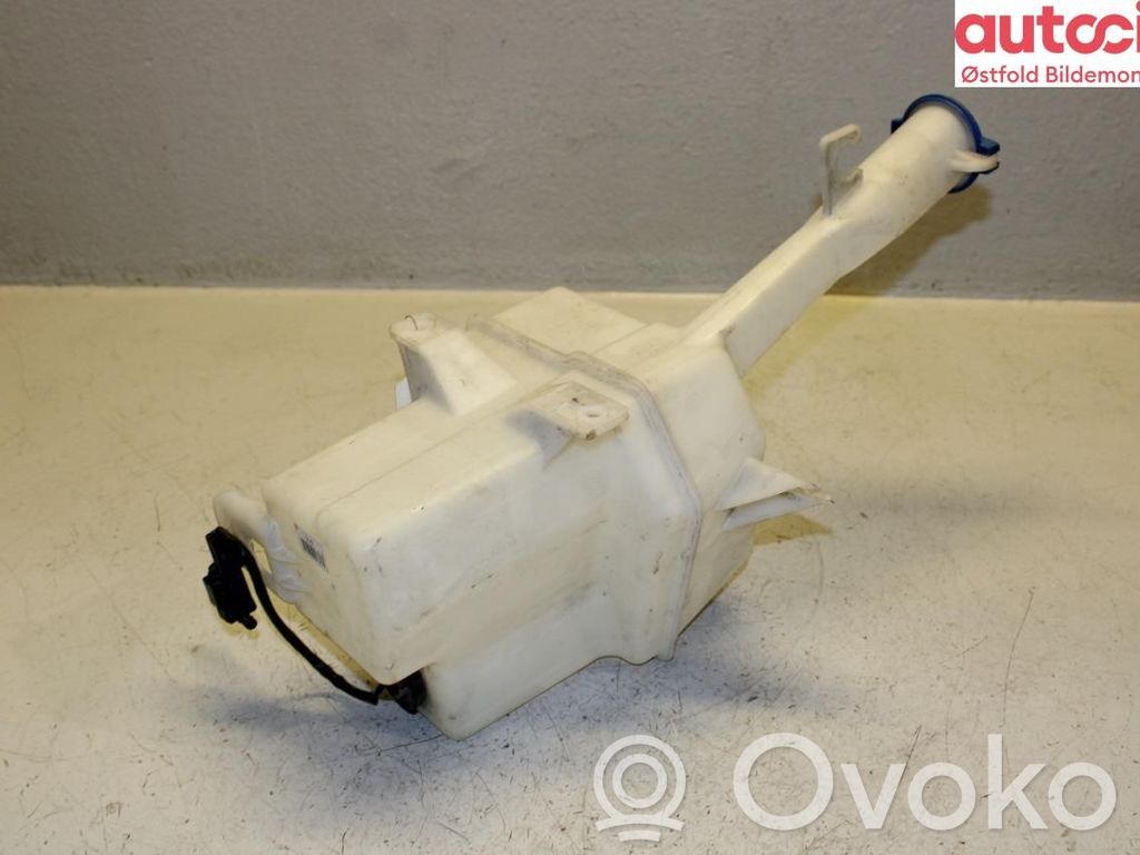 KIA Niro Windshield washer fluid reservoir/tank 