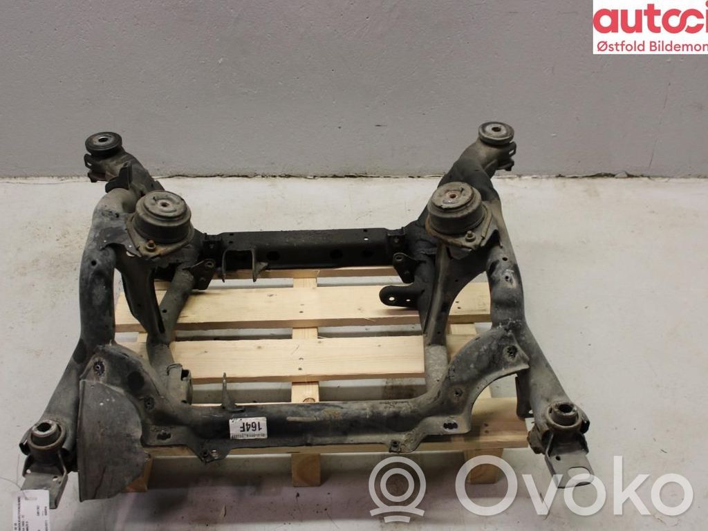 Mercedes-Benz GL X164 Sottotelaio anteriore