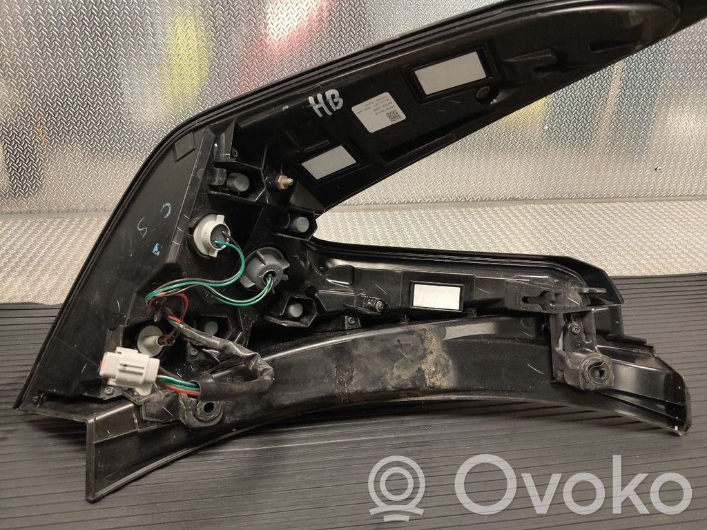 Nissan Leaf II (ZE1) Luci posteriori 