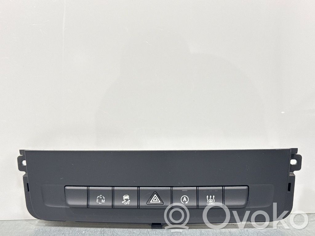 Mercedes-Benz Vito Viano W447 Schalter Warnblinkanlage 