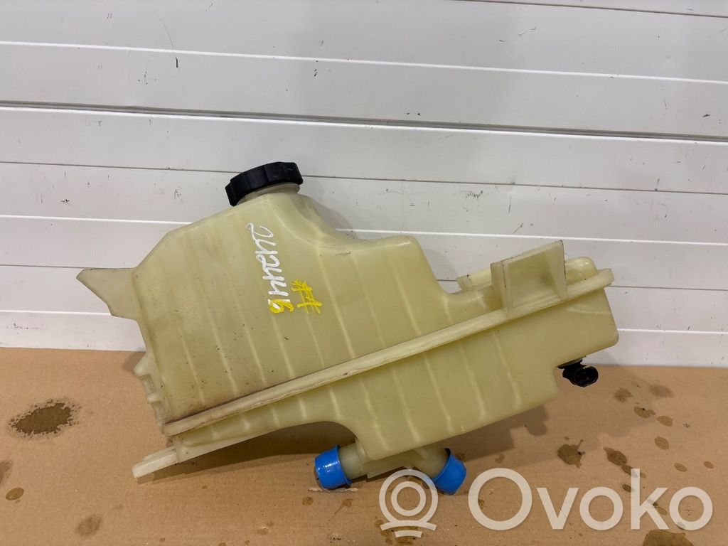 Tesla Model S Kraftstoff-Ausgleichsbehälter 