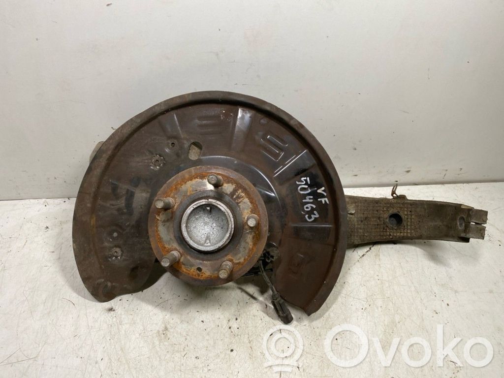 Tesla Model S Achsschenkel vorne 