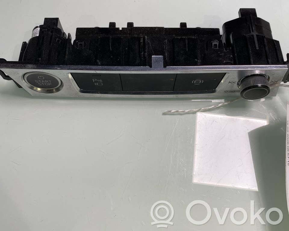 Engine start stop button switch   83A905217B,83A905217B