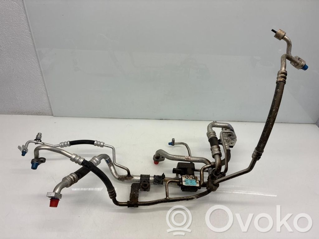 KIA EV6 Ilmastointilaitteen putki (A/C) 