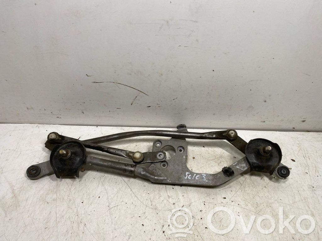 Toyota Auris E180 Wischergestänge vorne 