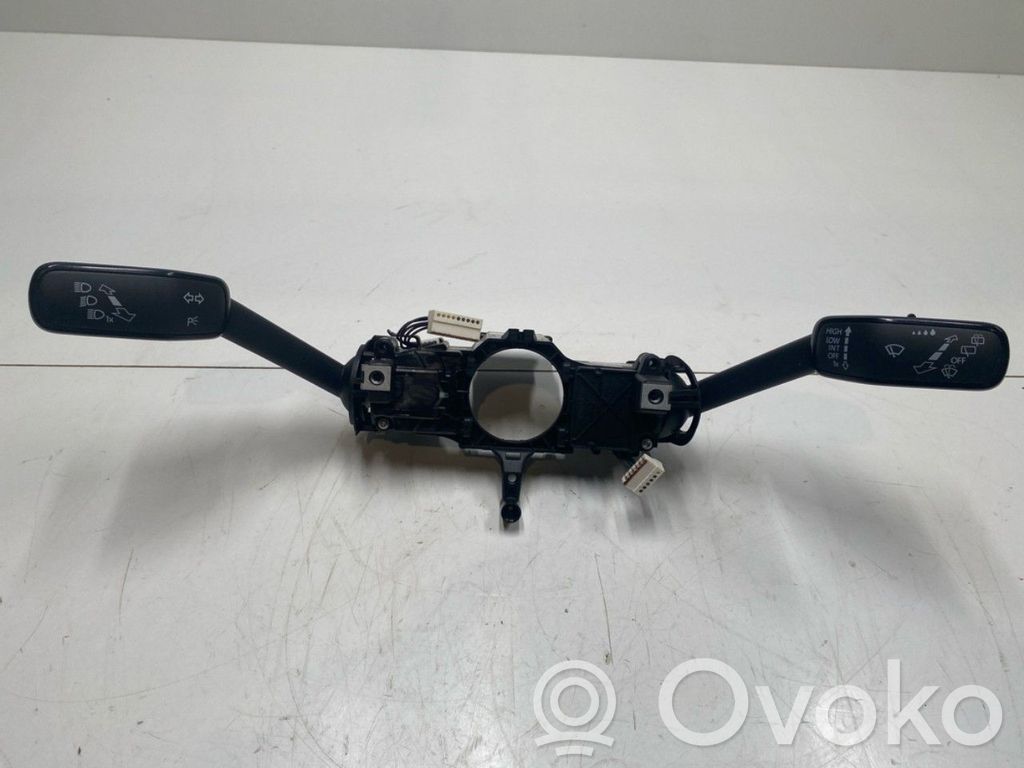 Volkswagen PASSAT B8 Interruptor de control multifunción 