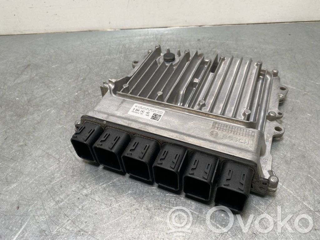 BMW X5 G05 Engine control unit/module ECU 