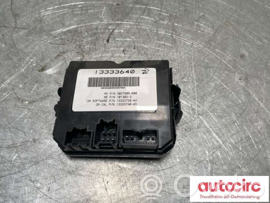 Opel Insignia A Tailgate/trunk control unit/module 