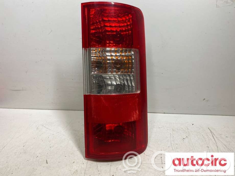Lampa tylna   2T1413404AG,1369221,1369221,2T1413404AG