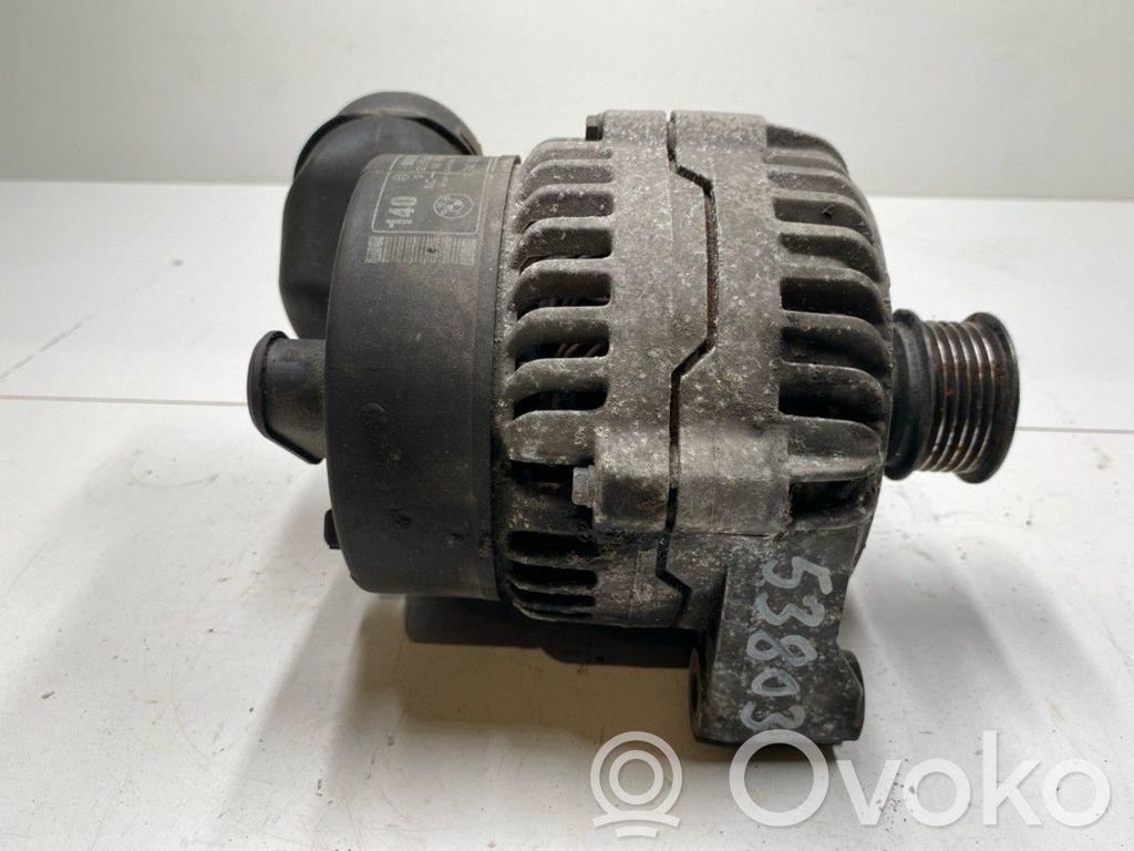 BMW 5 E39 Alternador 