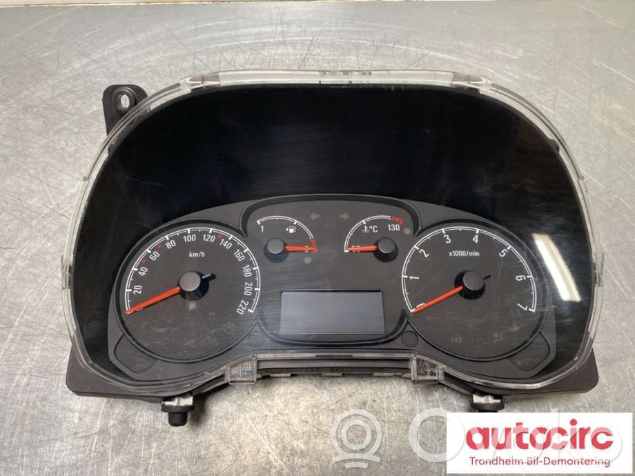 Opel Combo D Speedometer (instrument cluster) 