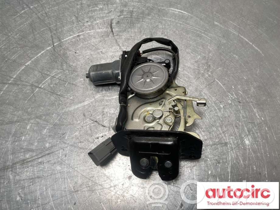 Ford Kuga II Zamek klapy tylnej bagażnika 