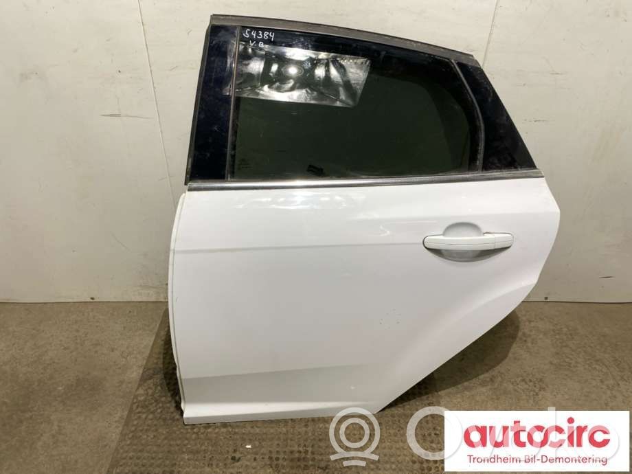 Ford Focus Galinės durys 