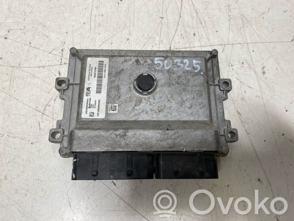 Peugeot 208 II Unidad de control/módulo ECU del motor 