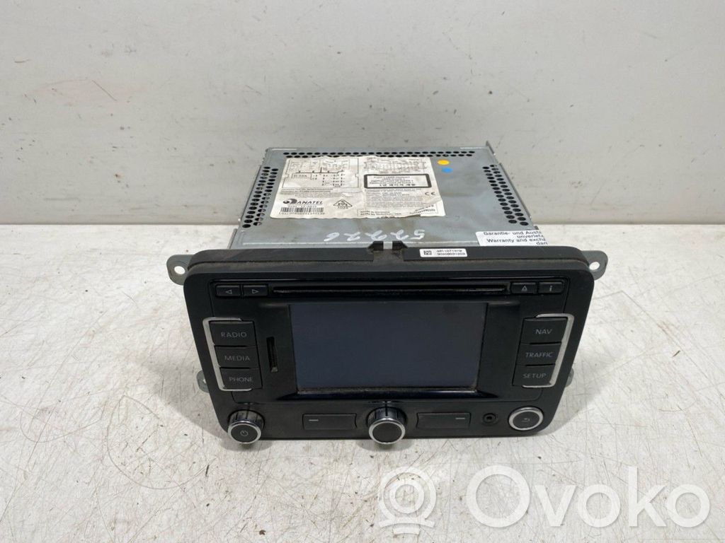 Volkswagen PASSAT B7 Unitate principală radio/CD/DVD/GPS