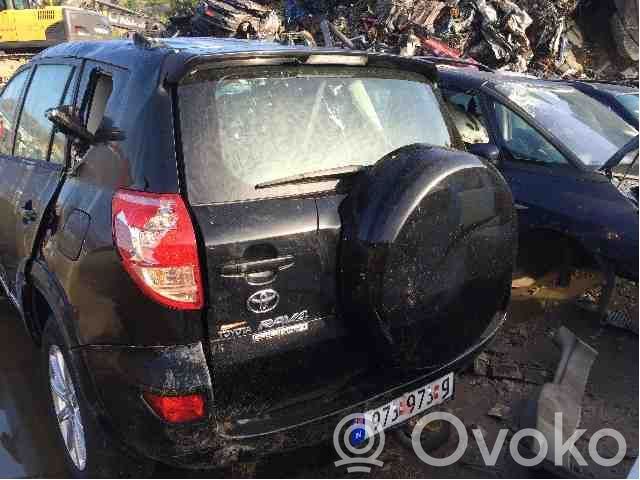 Toyota RAV 4 (XA30) Serratura portiera anteriore