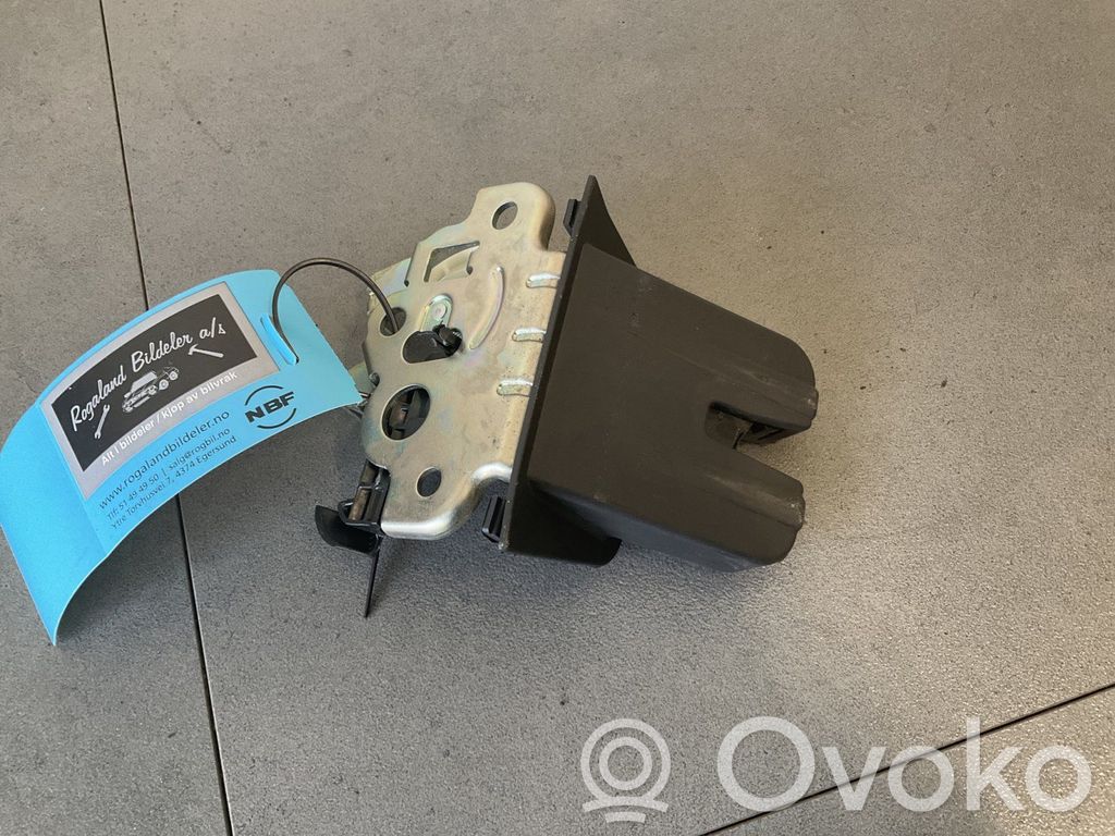 Audi Q5 SQ5 8R Zamek drzwi przednich 