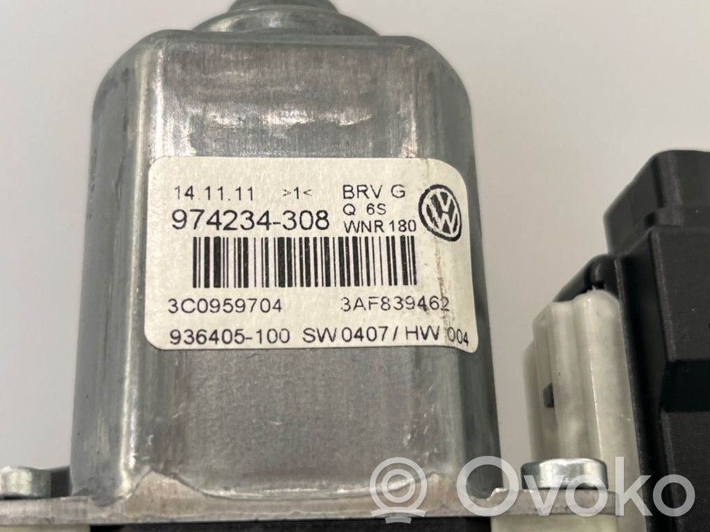 Volkswagen PASSAT B7 Alzacristalli elettrico della portiera anteriore 