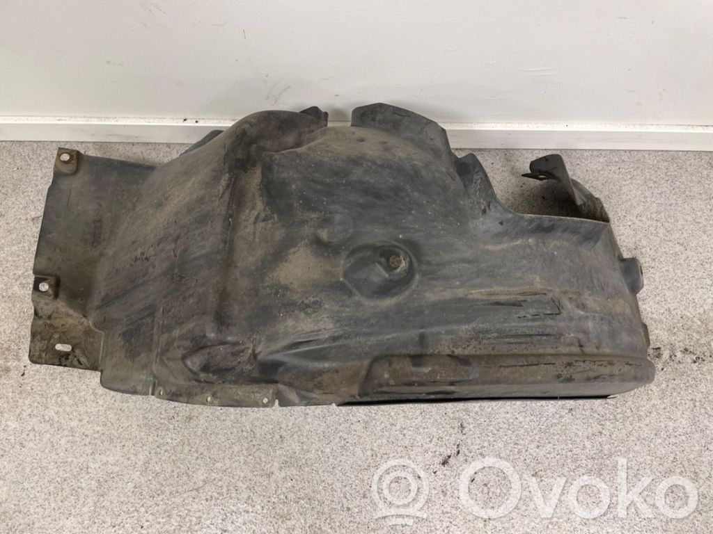 BMW 1 E81 E87 Rivestimento paraspruzzi passaruota anteriore