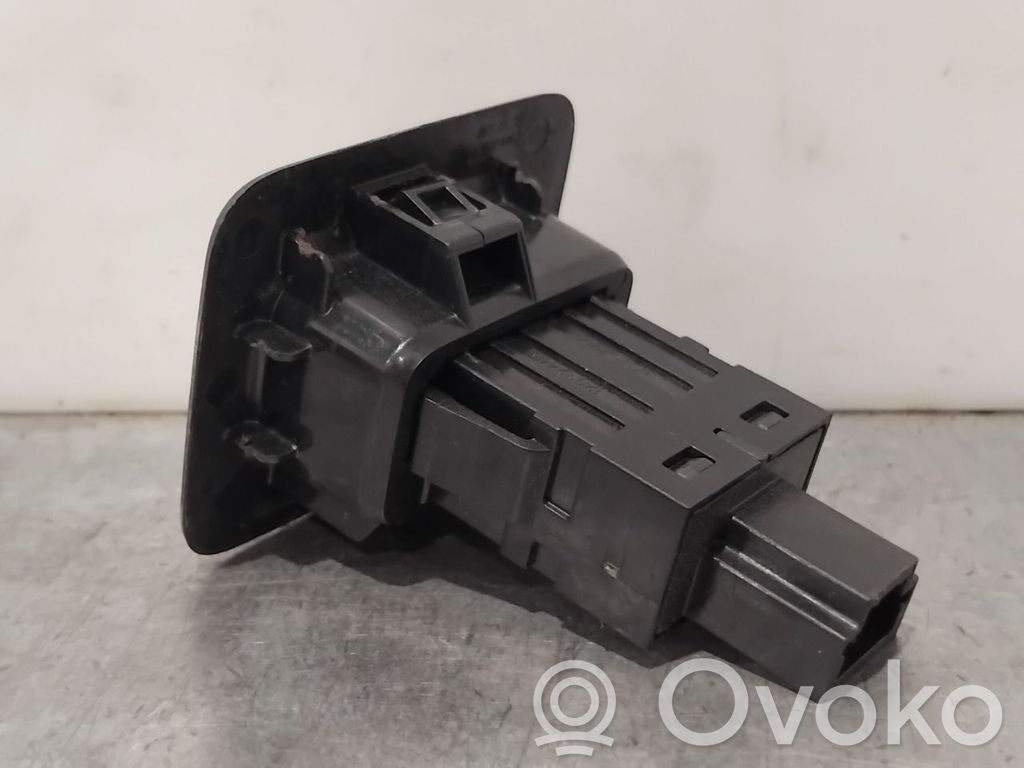 Mazda MX-30 Interruptor para abrir la puerta trasera 