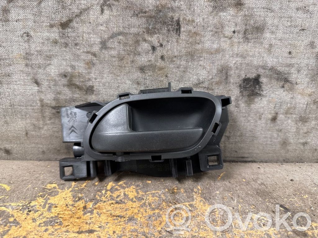 Toyota Proace Manecilla interna puerta delantera 