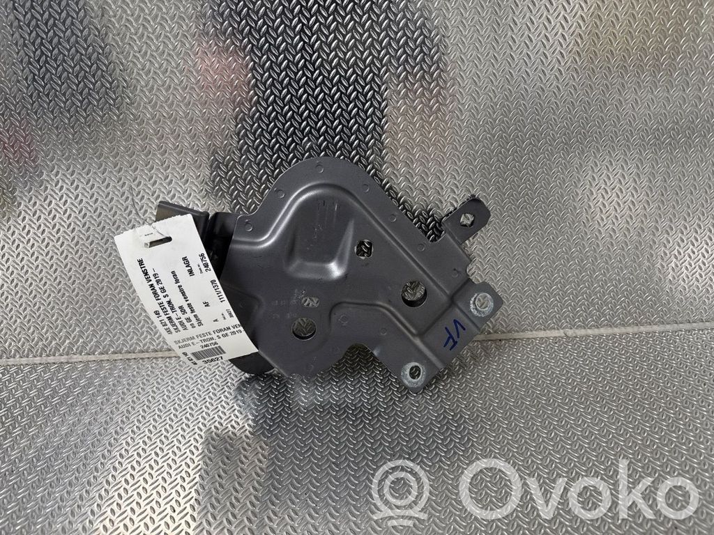 Audi e-tron Rear seat 