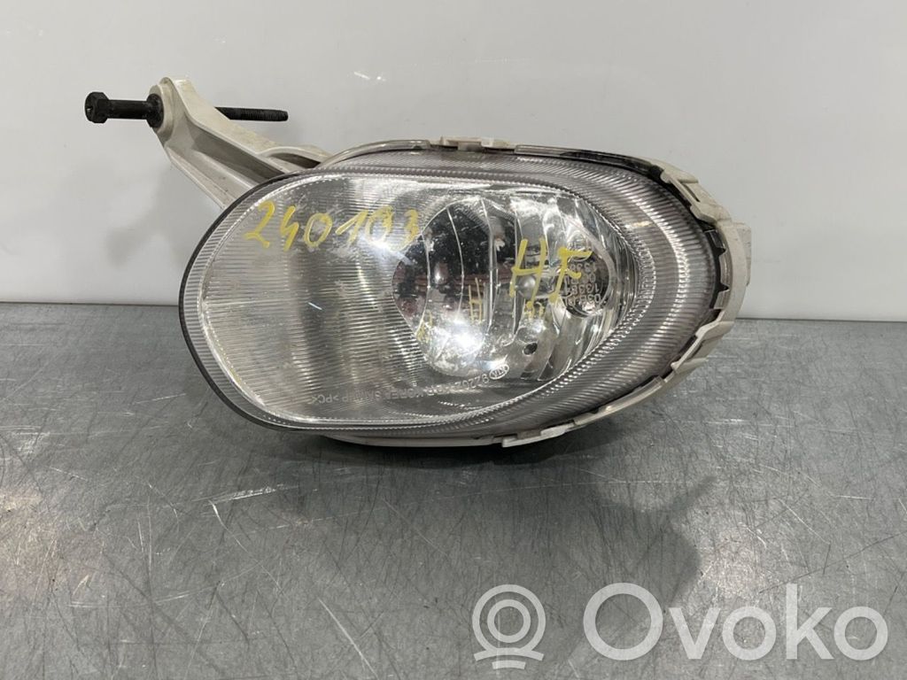 KIA Ceed Miglas lukturis priekšā 