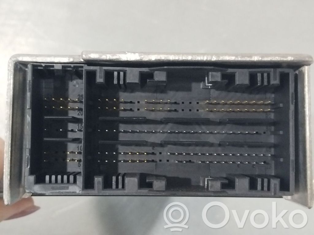 BMW 5 G30 G31 G38 Module de contrôle airbag 