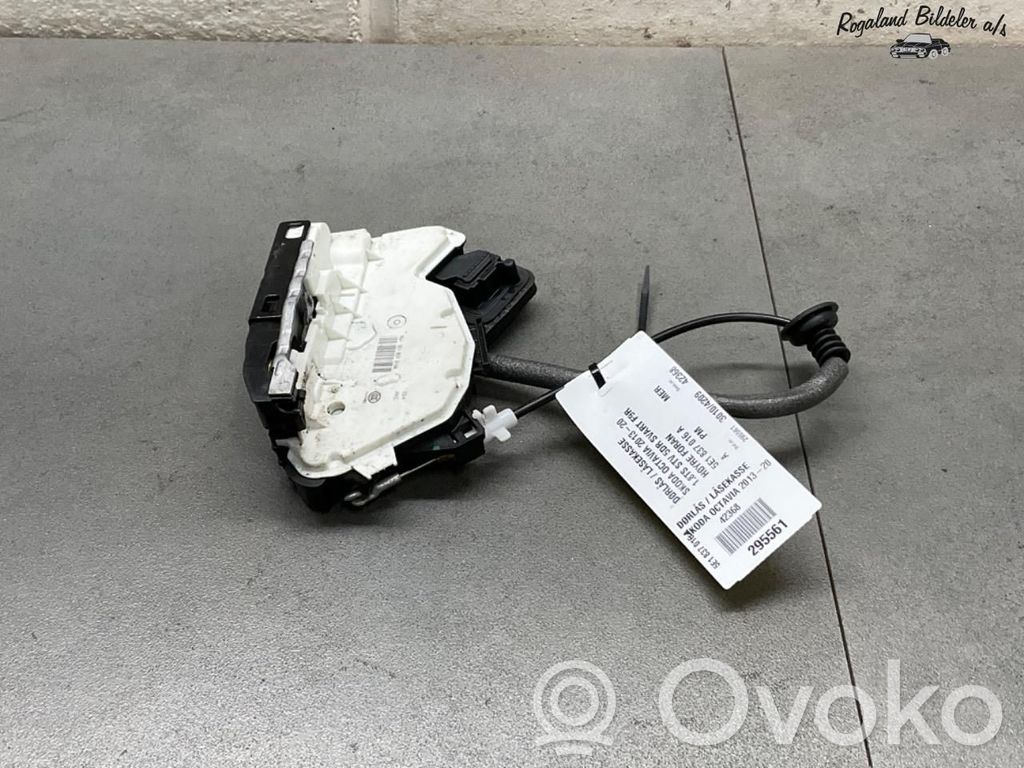 Skoda Octavia Mk3 (5E) Încuietoare ușă față 