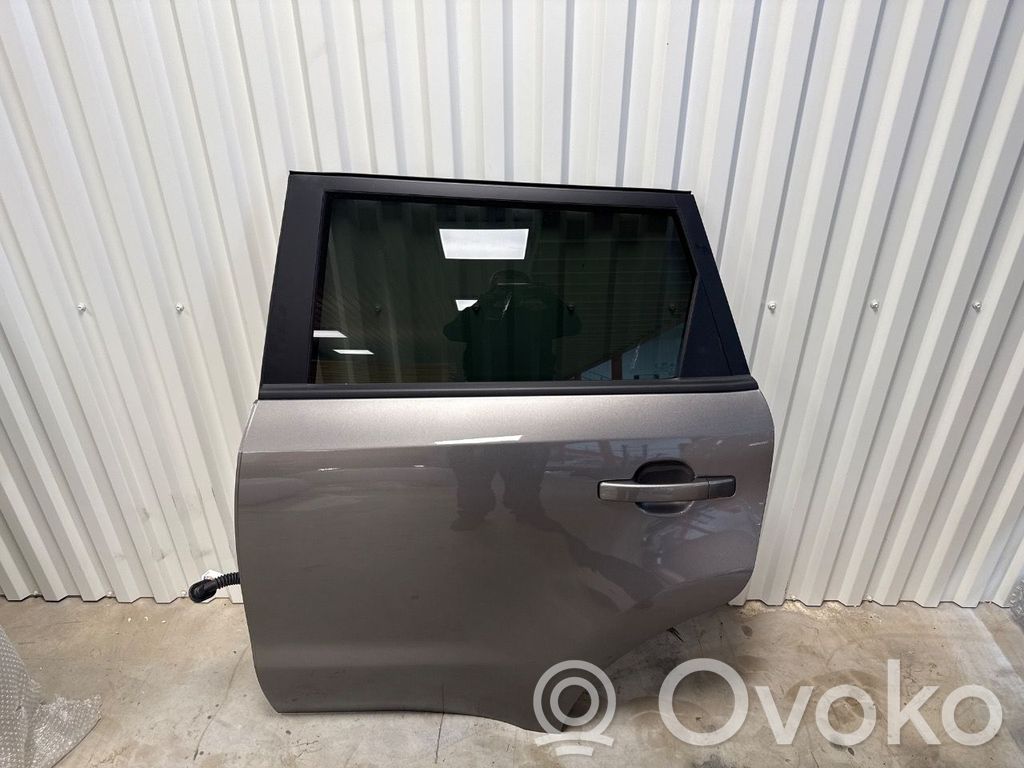 Puerta trasera   77003B2000,77003B2000
