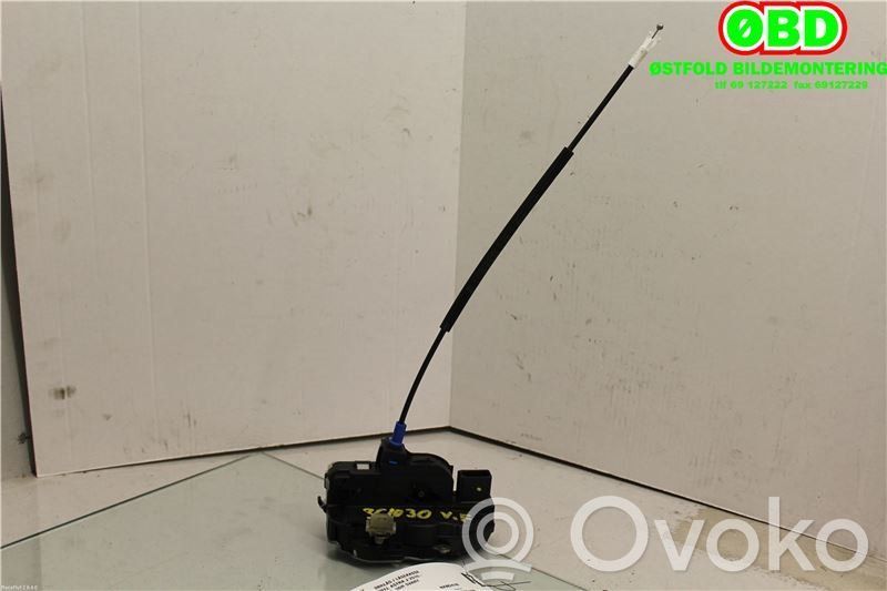 Opel Astra J Zamek drzwi przednich 