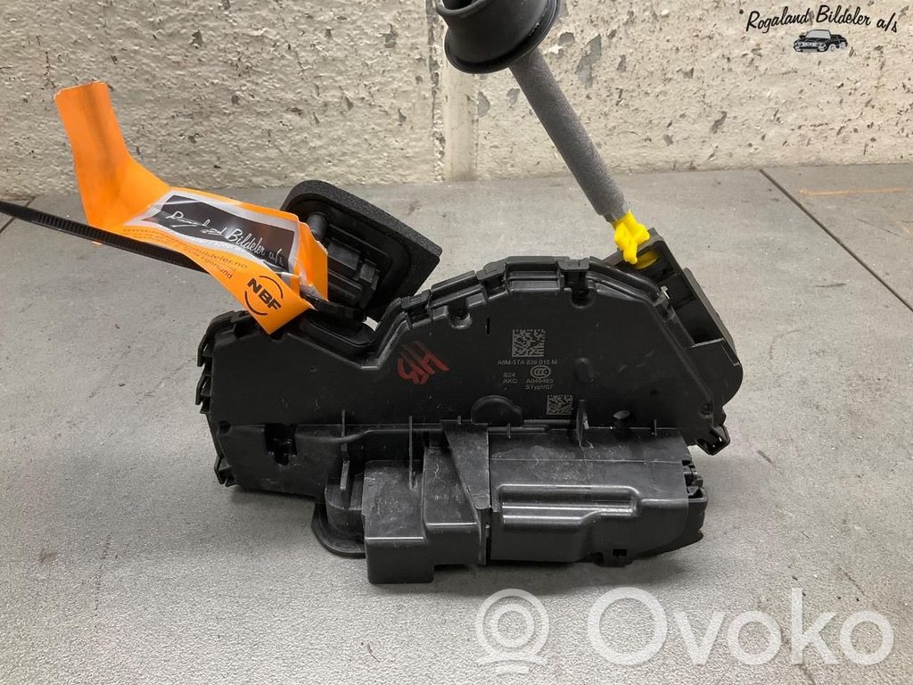 Audi A3 8Y Serratura portiera anteriore