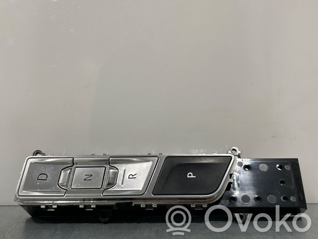 Jaguar I-Pace Gear selector 