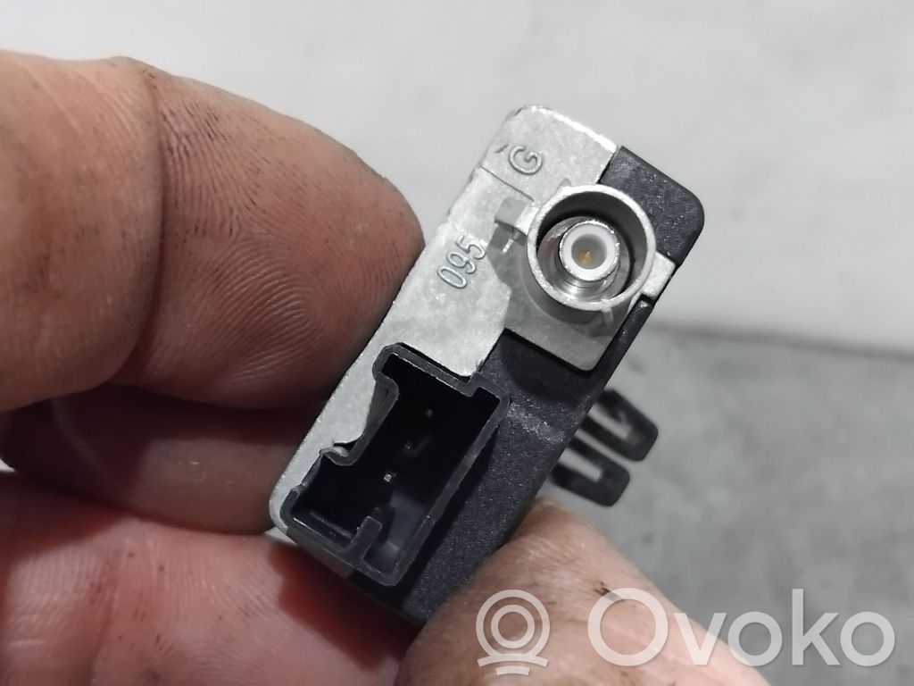 Peugeot 308 Amplificatore antenna 