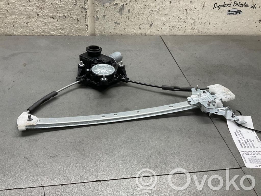 Toyota bZ4X Alzacristalli elettrico della portiera anteriore 