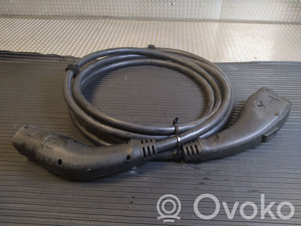 Cable de carga del coche eléctrico